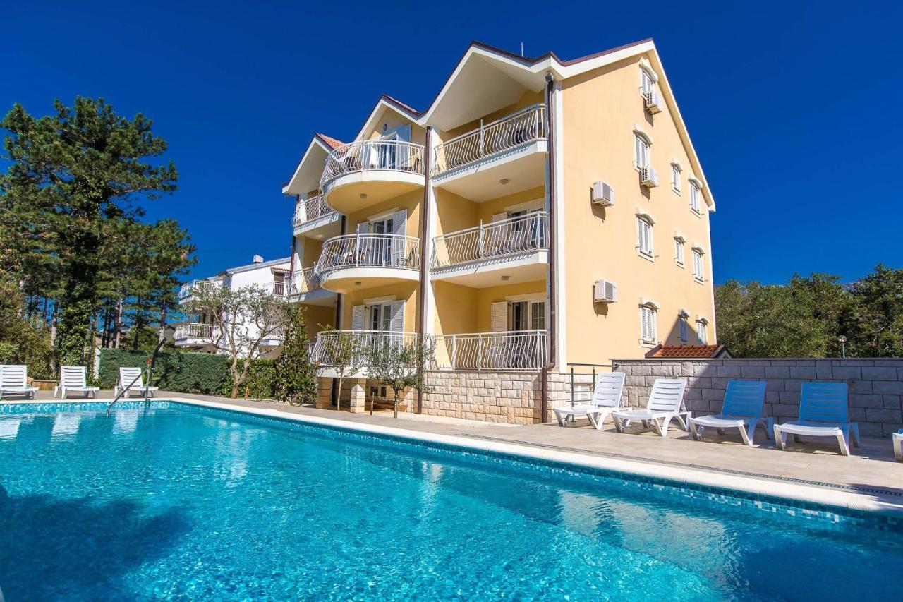 Apartments With A Swimming Pool Jadranovo, Crikvenica - 3238 Eksteriør bilde