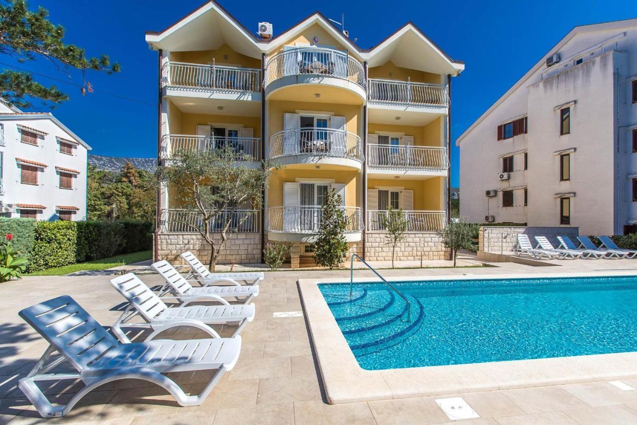Apartments With A Swimming Pool Jadranovo, Crikvenica - 3238 Eksteriør bilde