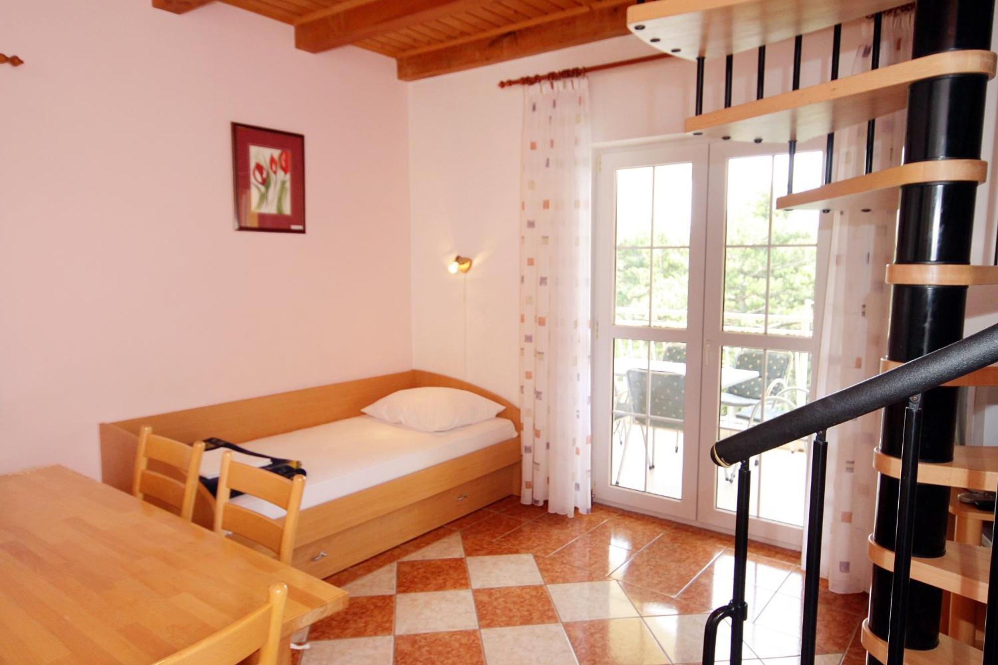 Apartments With A Swimming Pool Jadranovo, Crikvenica - 3238 Rom bilde